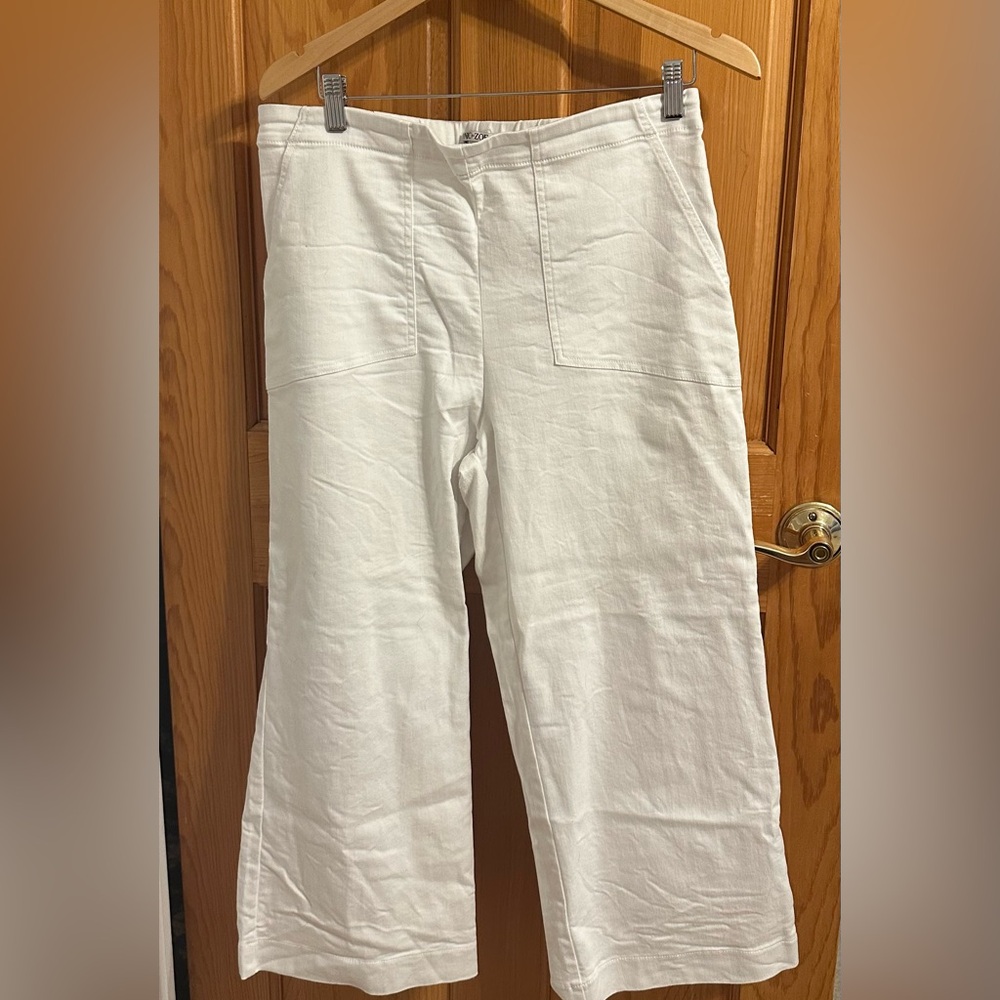 Nic + Zoe Ponte White Capri Legging Pants Size Large